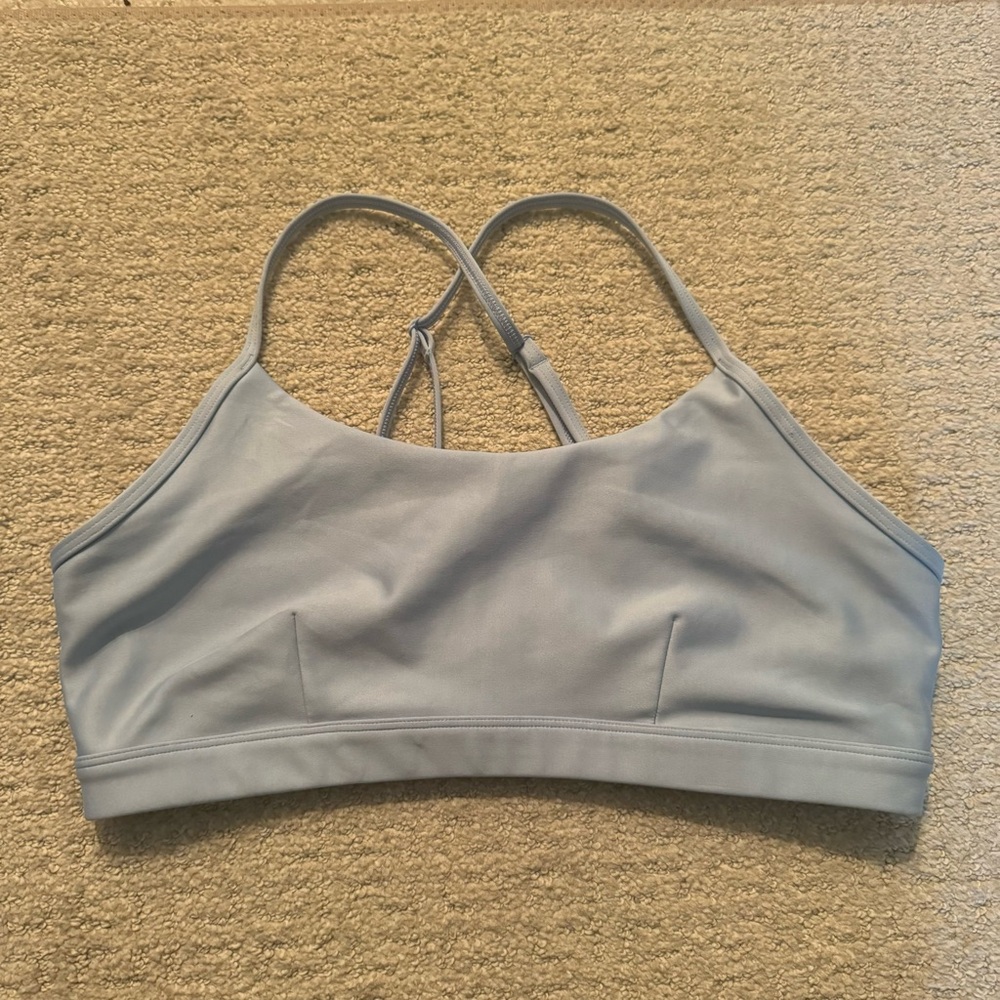 Alo Yoga Light Blue Airlift Intrigue Sports Bra size Large